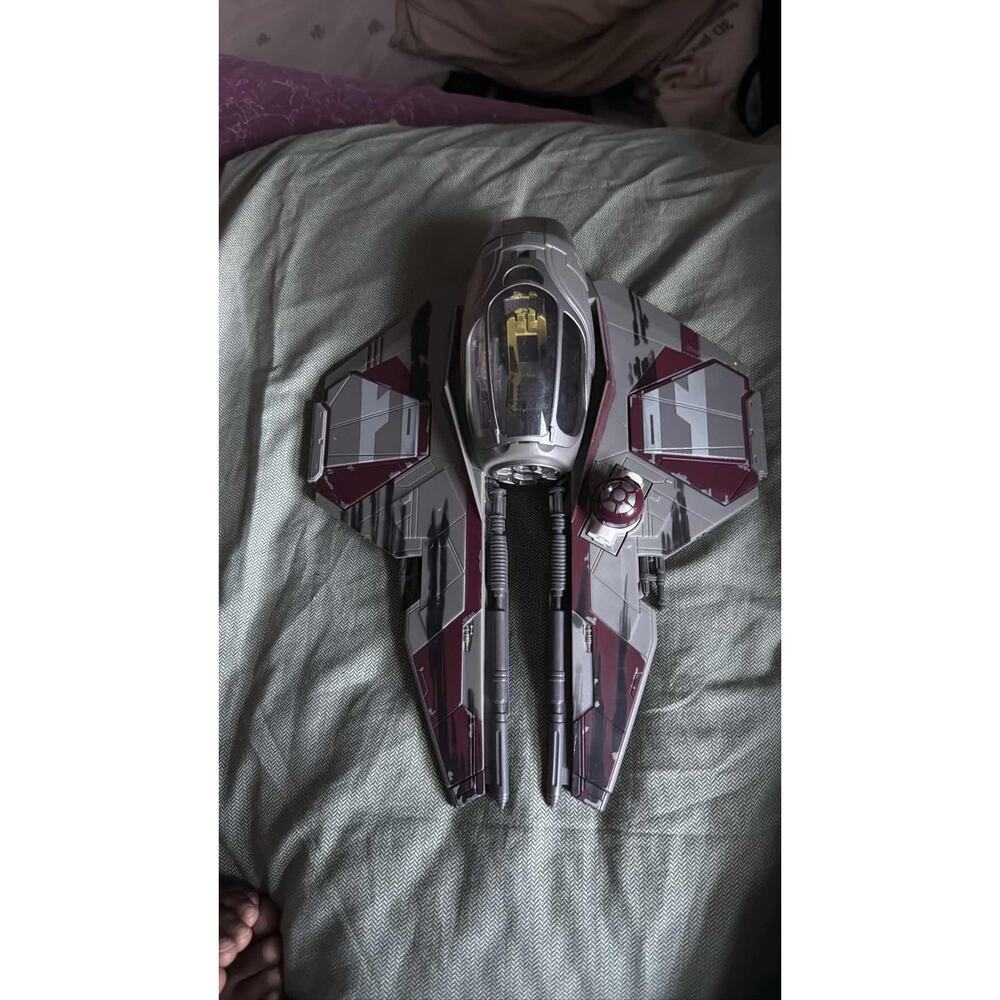 Star Wars Obi-Wan Kenobi Jedi Starfighter Hasbro 2004 Saga Collection ROTS Ship